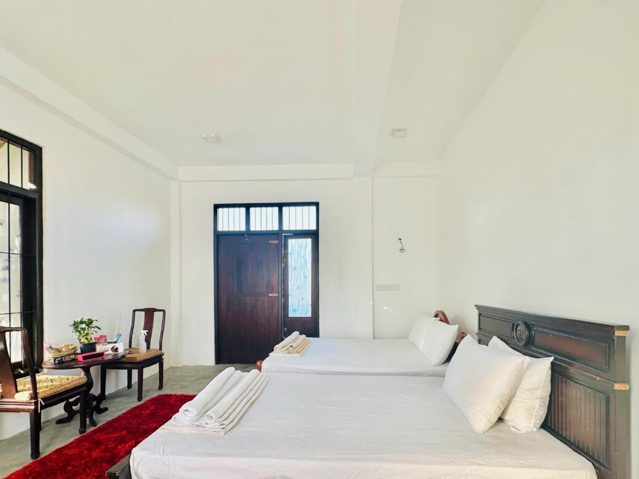 Sea Breeze Guest House Negombo Buitenkant foto