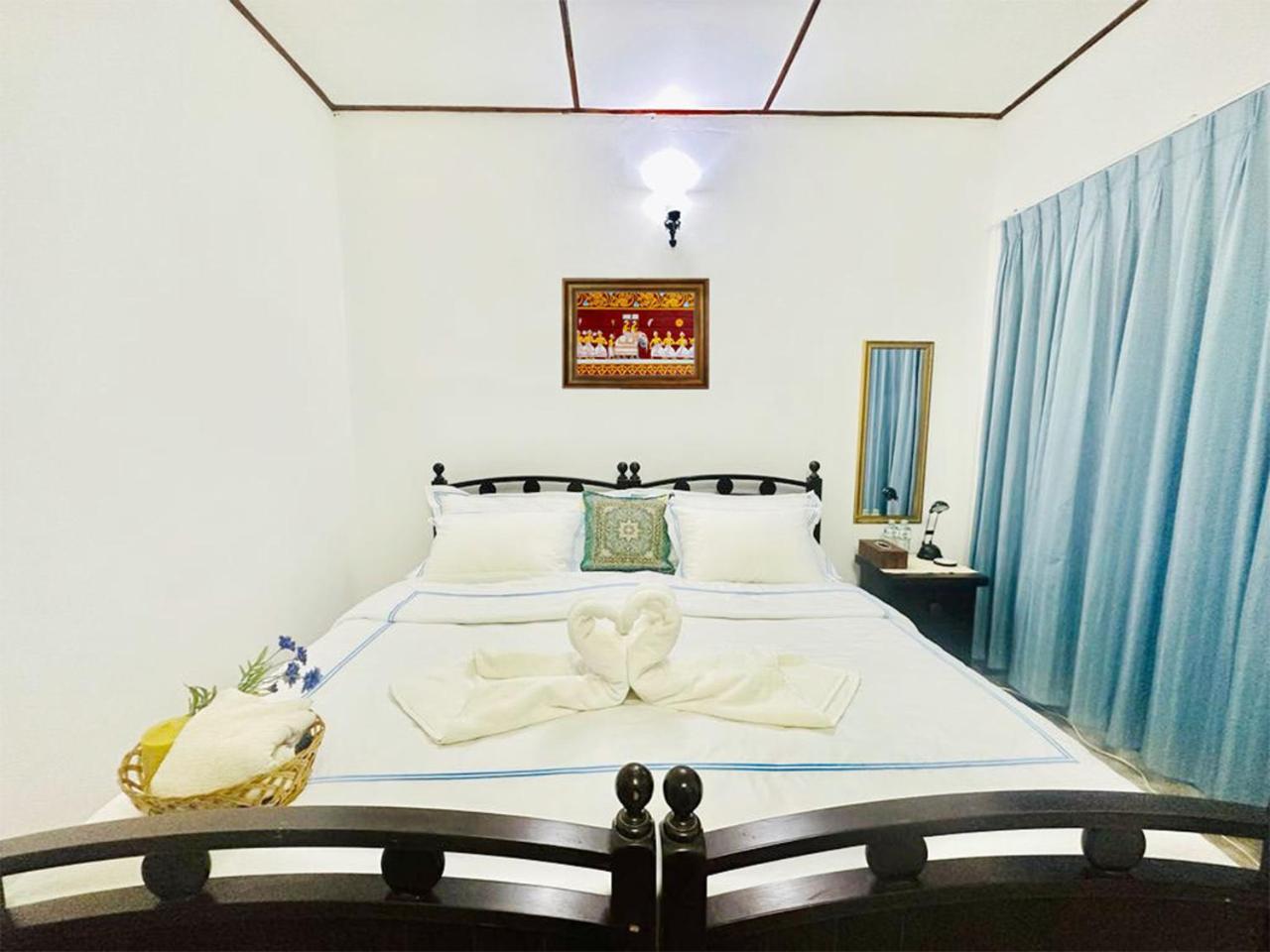 Sea Breeze Guest House Negombo Buitenkant foto
