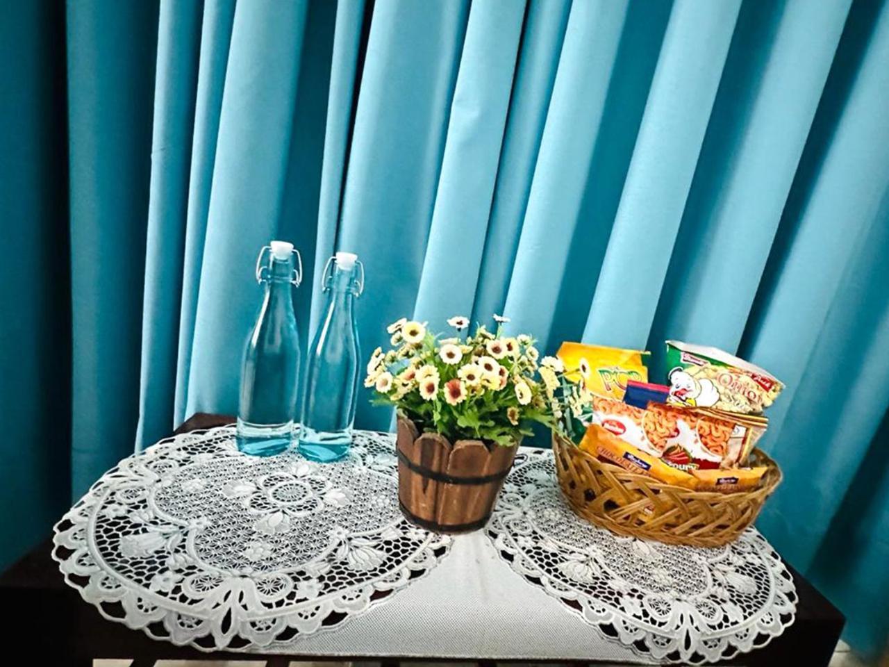 Sea Breeze Guest House Negombo Buitenkant foto