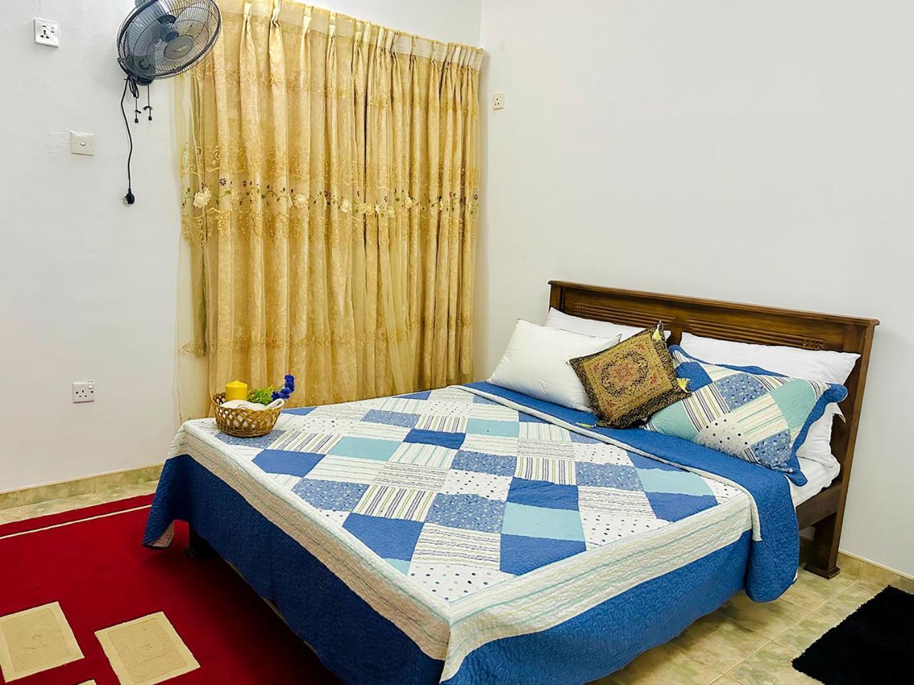 Sea Breeze Guest House Negombo Buitenkant foto