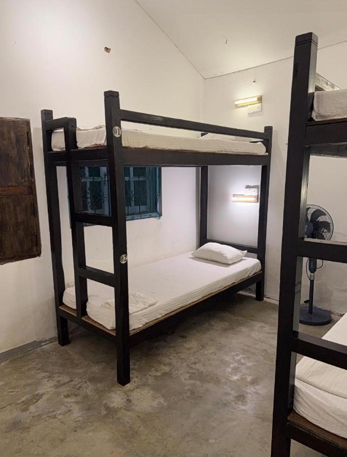 Sea Breeze Guest House Negombo Kamer foto