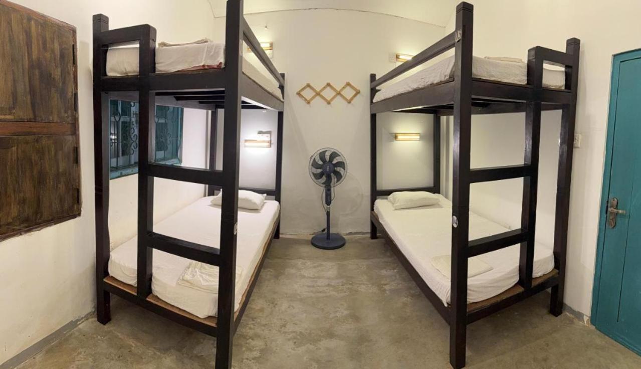 Sea Breeze Guest House Negombo Kamer foto